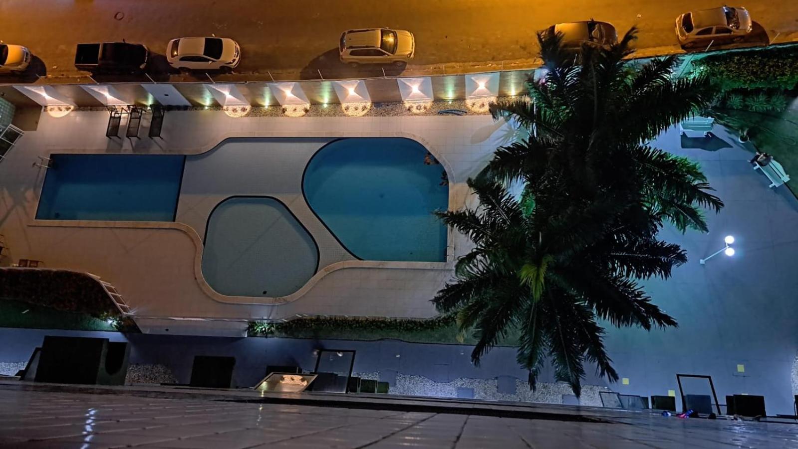 Em Com Vista O Mar Apartamento *